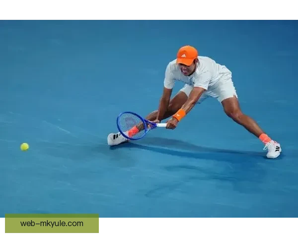 兹维列夫胜勒纳钱 三年进澳网四强